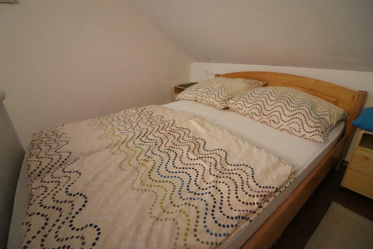 Pod Orehi Guest House Loče pri Poljčanah Exteriér fotografie