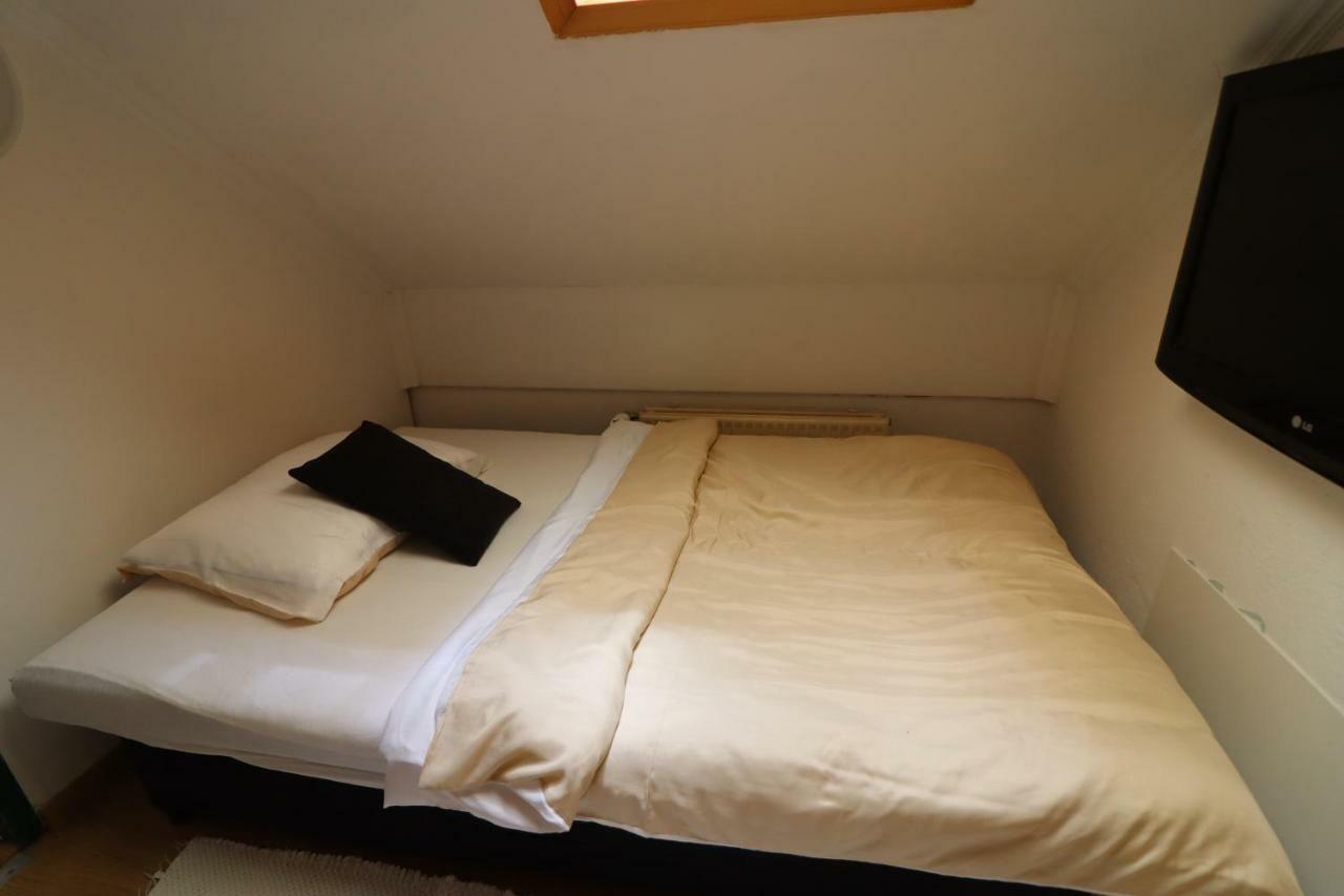 Pod Orehi Guest House Loče pri Poljčanah Exteriér fotografie